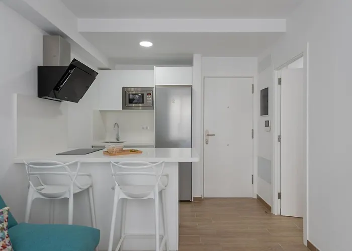 Petit Canteras Premier Apartment