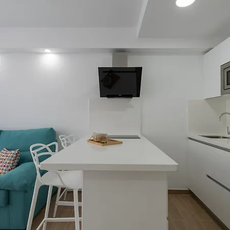 Petit Canteras Premier Апартаменты *