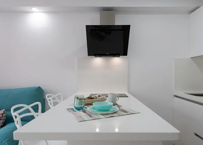 Petit Canteras Premier